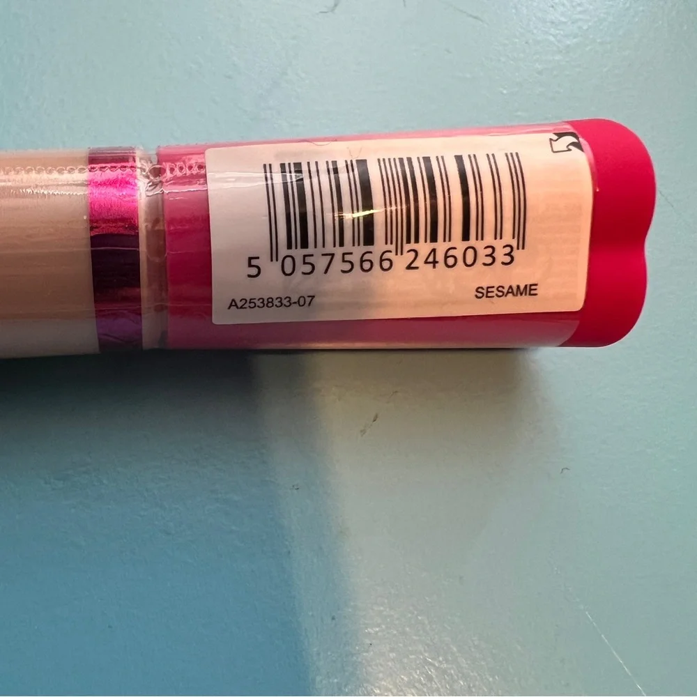 I Love Revolution Heart Breakers “Sesame” Concealer w/Coconut Extracts & Vitamin